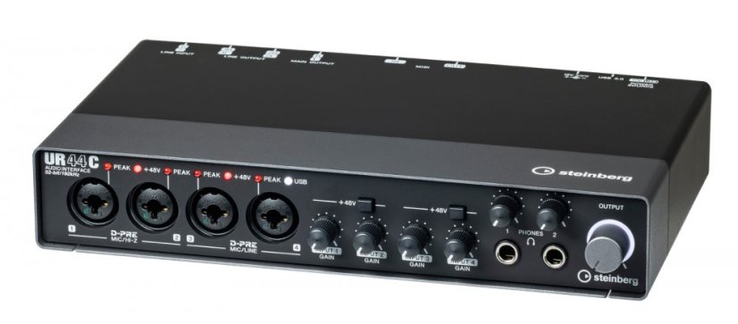 Steinberg UR44C